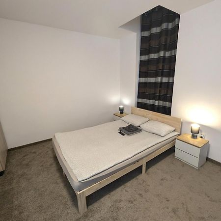 Sandor Central Studio Apartment Targu Mures Ngoại thất bức ảnh